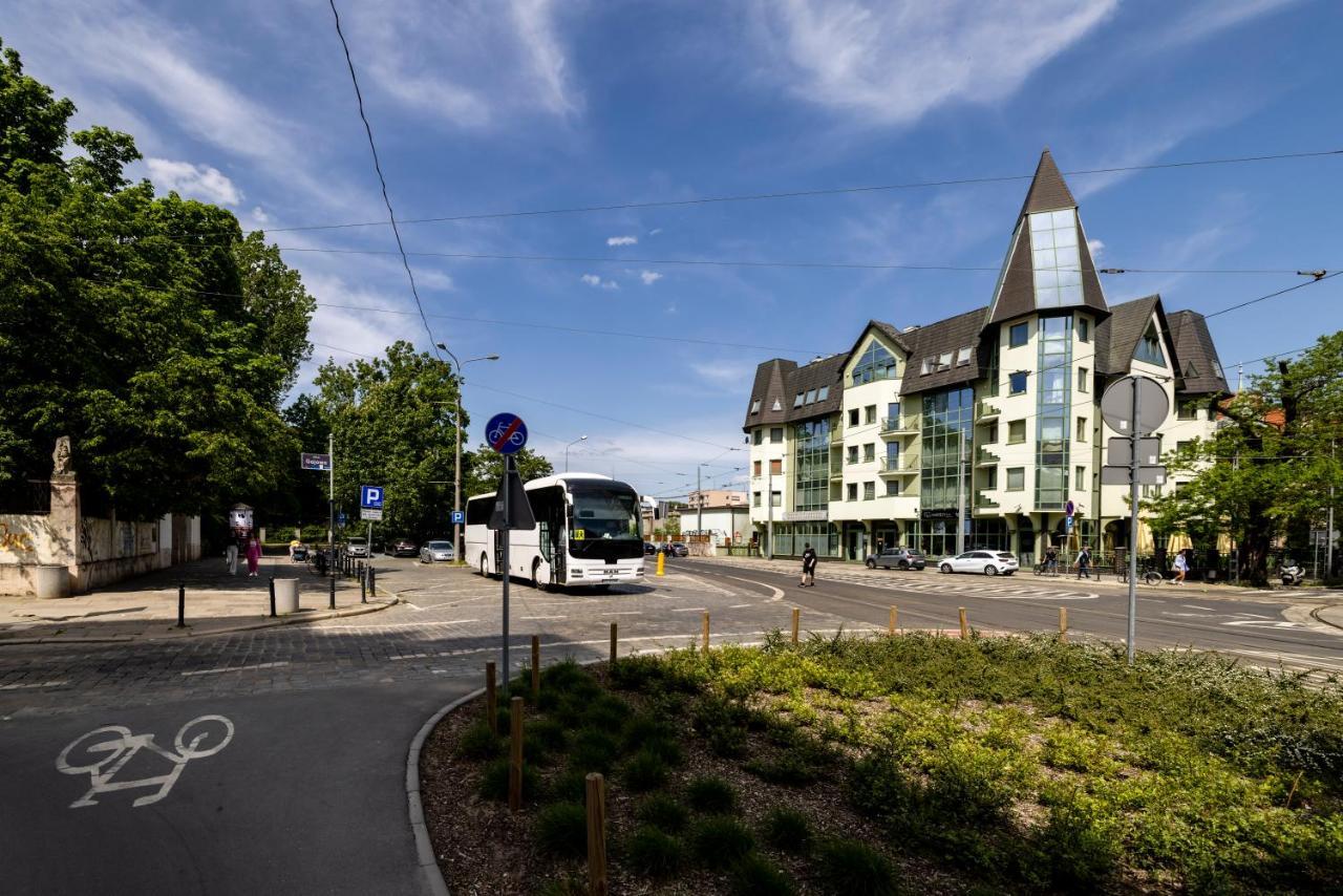 Apartamenty Stare Zoo Poznan Exterior foto